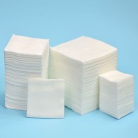 Kompres włókninowy niejałowy 7,5x7,5cm op. 100 szt.  